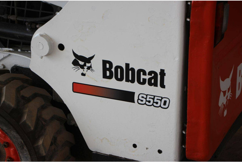 Utovarivač točkaš Bobcat S550: slika 14 Utovarivač točkaš Bobcat S550: slika 14