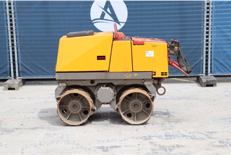 Bomag BMP 851 - Valjak: slika 2 Bomag BMP 851 - Valjak: slika 2