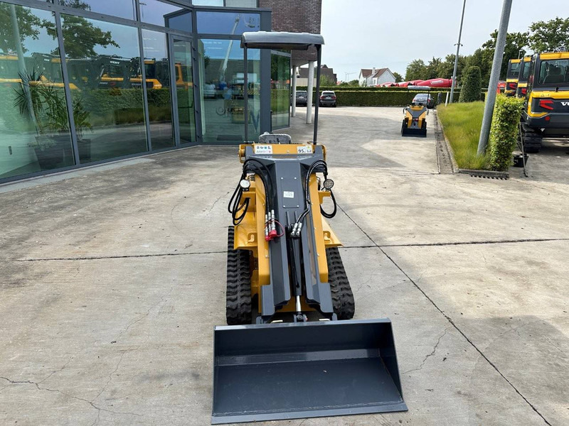 Captok CK80C - Utovarivač guseničar: slika 2 Captok CK80C - Utovarivač guseničar: slika 2