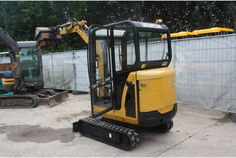 Caterpillar 301.8C - Mini bager: slika 5 Caterpillar 301.8C - Mini bager: slika 5