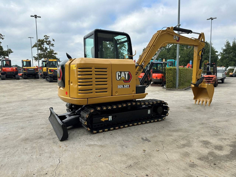 Caterpillar 305.5E2 - Bager guseničar: slika 4 Caterpillar 305.5E2 - Bager guseničar: slika 4