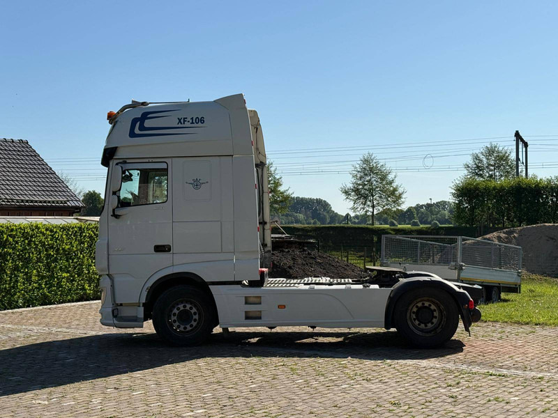 DAF XF-106 - Kamion sa golom šasijom i zatvorenom kabinom: slika 3 DAF XF-106 - Kamion sa golom šasijom i zatvorenom kabinom: slika 3