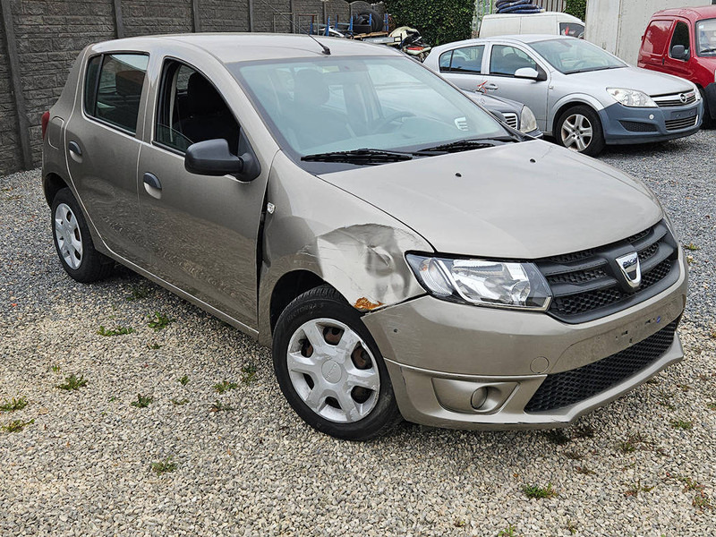 Dacia Sandero (II) 1.2 - Limuzina: slika 3 Dacia Sandero (II) 1.2 - Limuzina: slika 3