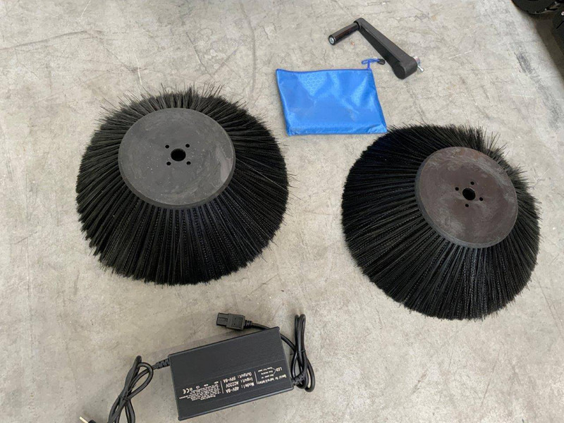 Daewoo DAS80 Zit - Autočistilica: slika 5 Daewoo DAS80 Zit - Autočistilica: slika 5