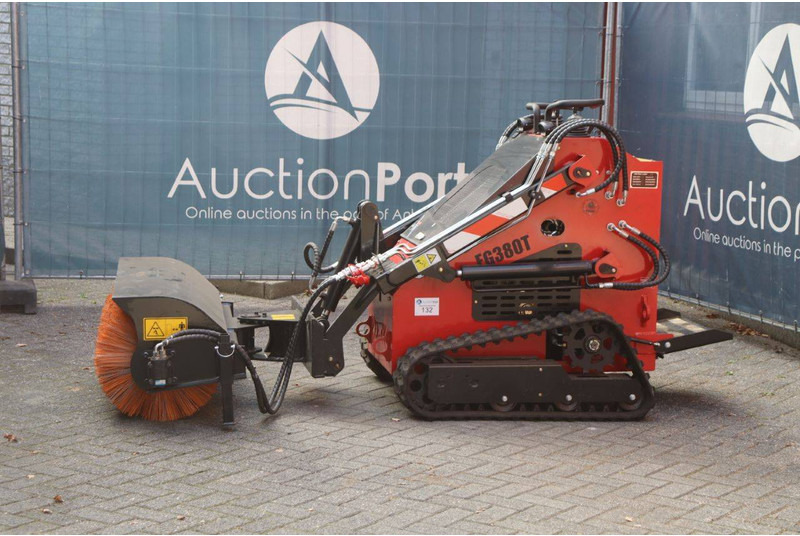 EGN EG380T - Utovarivač guseničar: slika 1 EGN EG380T - Utovarivač guseničar: slika 1