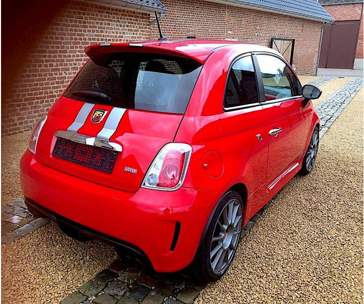 Fiat 500 Abarth Tributo Ferrari (limited 142/200) - Limuzina: slika 2 Fiat 500 Abarth Tributo Ferrari (limited 142/200) - Limuzina: slika 2
