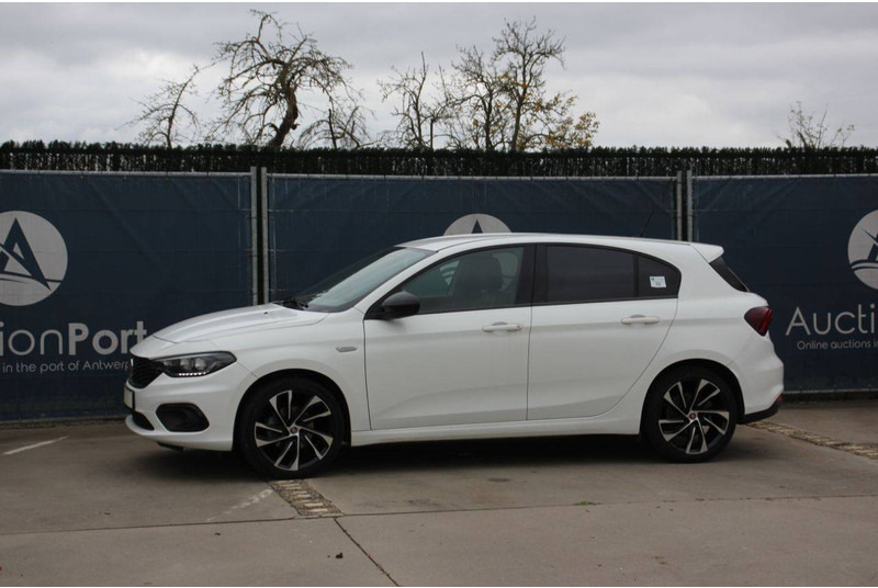 Fiat Tipo - Limuzina: slika 1 Fiat Tipo - Limuzina: slika 1