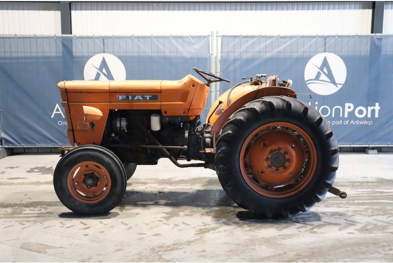 Fiat Vigneto 450 - Traktor: slika 2 Fiat Vigneto 450 - Traktor: slika 2