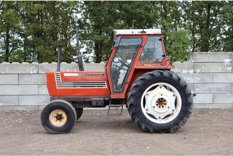 Fiatagri 110-90S - Traktor: slika 2 Fiatagri 110-90S - Traktor: slika 2