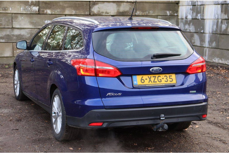 Ford Focus - Limuzina: slika 4 Ford Focus - Limuzina: slika 4