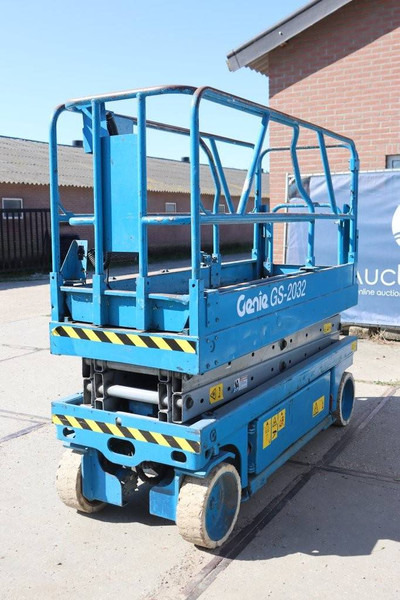 Genie GS-2032 - Lift u obliku makaza: slika 5 Genie GS-2032 - Lift u obliku makaza: slika 5