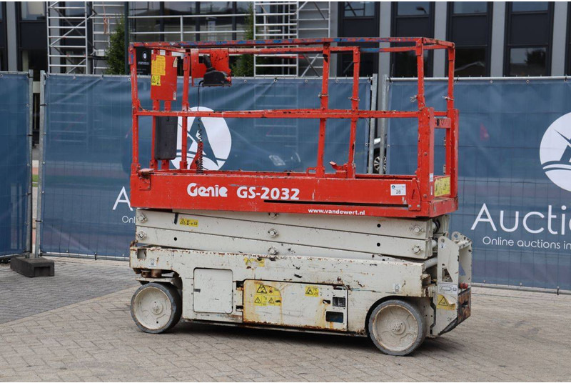 Genie GS-2032 - Lift u obliku makaza: slika 3 Genie GS-2032 - Lift u obliku makaza: slika 3