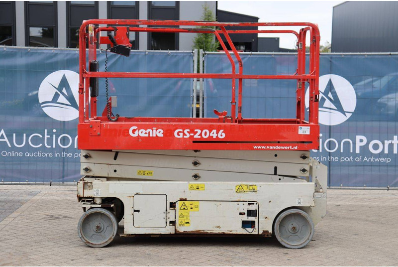 Genie GS-2046 - Lift u obliku makaza: slika 2 Genie GS-2046 - Lift u obliku makaza: slika 2
