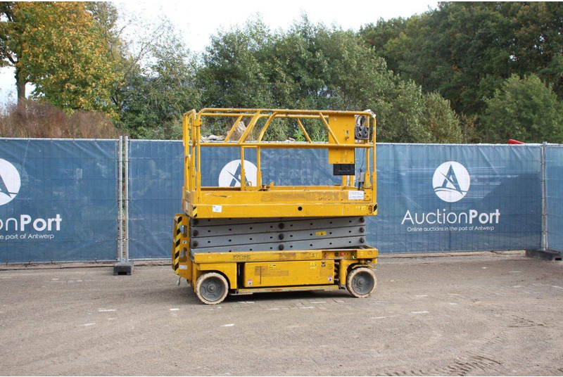 Genie GS-2646 - Lift u obliku makaza: slika 1 Genie GS-2646 - Lift u obliku makaza: slika 1