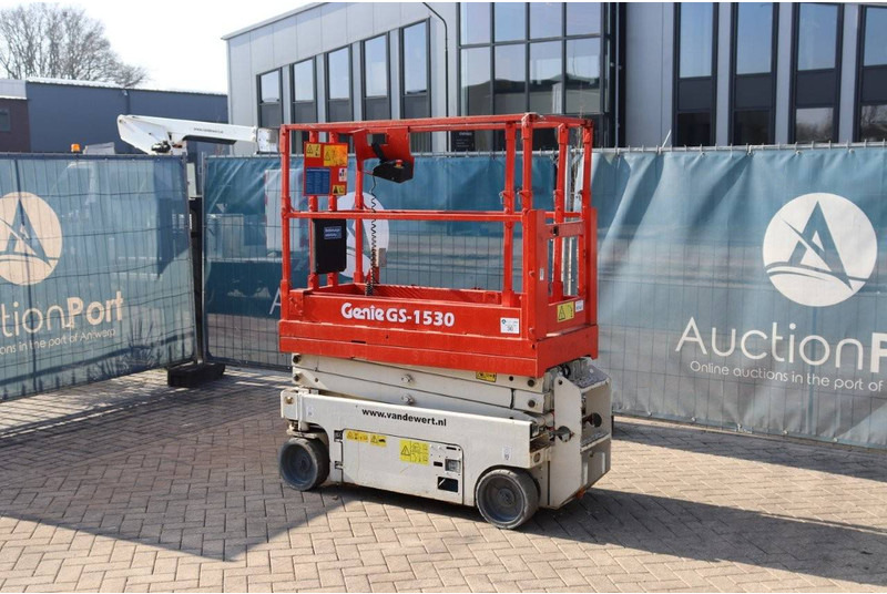Genie GS1532 - Lift u obliku makaza: slika 3 Genie GS1532 - Lift u obliku makaza: slika 3