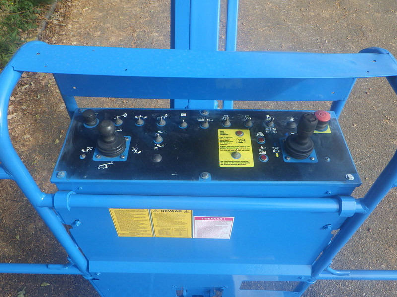 Genie S-45 - Teleskopska platforma: slika 5 Genie S-45 - Teleskopska platforma: slika 5