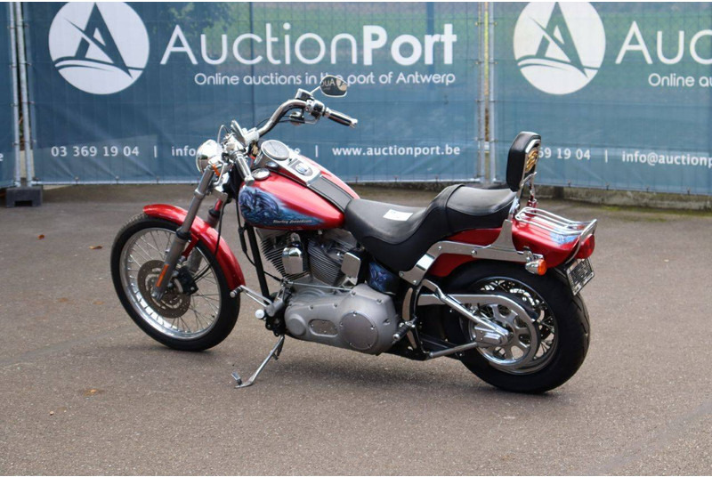 Harley-Davidson Deuce Softail - Motocikl: slika 3 Harley-Davidson Deuce Softail - Motocikl: slika 3