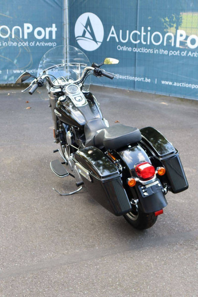 Harley-Davidson Dyna Switchback - Motocikl: slika 4 Harley-Davidson Dyna Switchback - Motocikl: slika 4