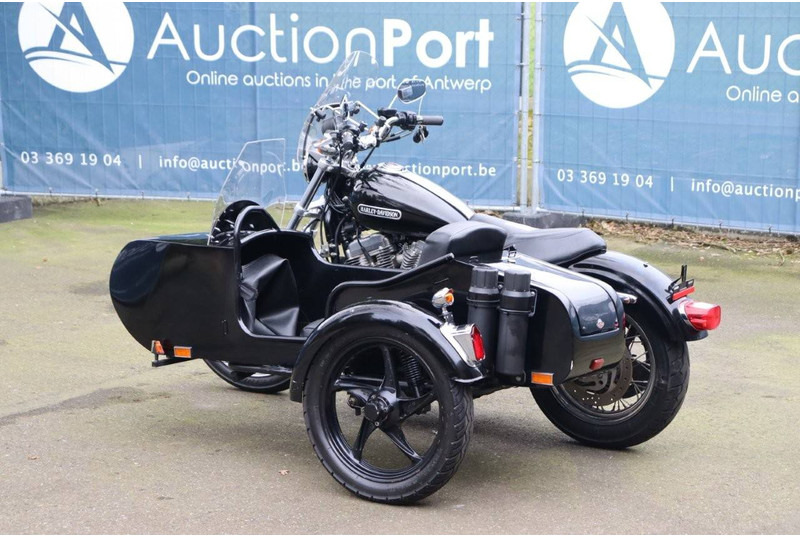 Harley-Davidson Sporster XL883 - Motocikl: slika 3 Harley-Davidson Sporster XL883 - Motocikl: slika 3