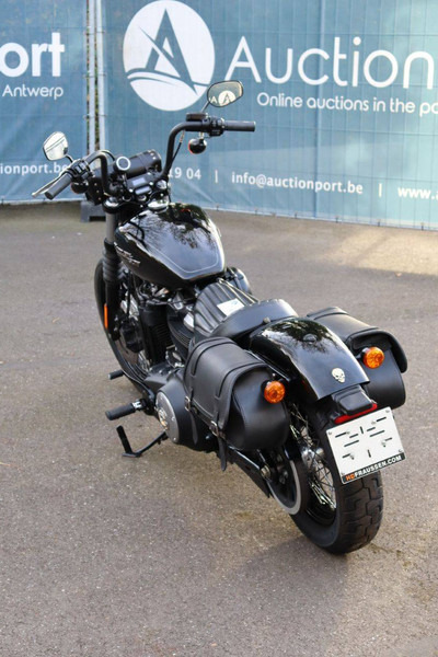 Harley-Davidson Street Bob - Motocikl: slika 4 Harley-Davidson Street Bob - Motocikl: slika 4