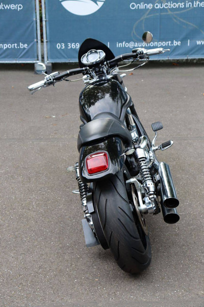 Harley-Davidson V-Rod VRSC - Motocikl: slika 5 Harley-Davidson V-Rod VRSC - Motocikl: slika 5