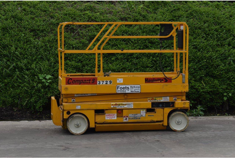 Haulotte Compact 8 - Lift u obliku makaza: slika 2 Haulotte Compact 8 - Lift u obliku makaza: slika 2