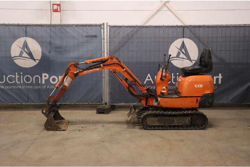 Hitachi EX8-2B - Mini bager: slika 2 Hitachi EX8-2B - Mini bager: slika 2