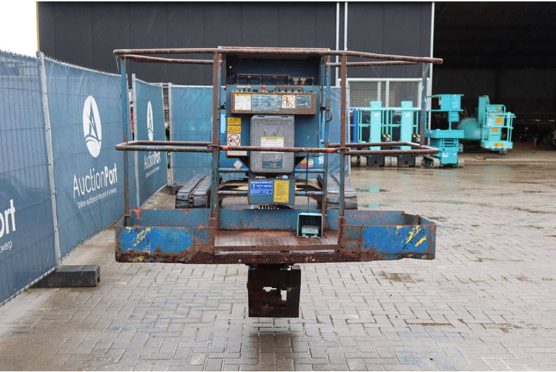 Teleskopska platforma Hitachi HX140B: slika 8 Teleskopska platforma Hitachi HX140B: slika 8