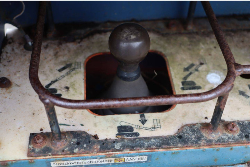 Teleskopska platforma Hitachi HX140B: slika 14 Teleskopska platforma Hitachi HX140B: slika 14