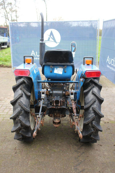 Iseki TU1900F - Traktor: slika 4 Iseki TU1900F - Traktor: slika 4