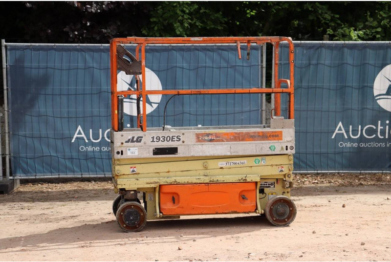 JLG 1930ES - Lift u obliku makaza: slika 1 JLG 1930ES - Lift u obliku makaza: slika 1