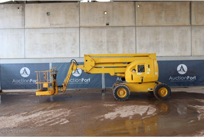 JLG 450AJ - Zglobna platforma: slika 2 JLG 450AJ - Zglobna platforma: slika 2