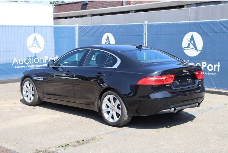 Jaguar XE - Limuzina: slika 4 Jaguar XE - Limuzina: slika 4