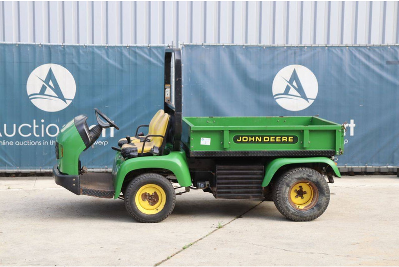 John Deere 2030A - Golf auto: slika 1 John Deere 2030A - Golf auto: slika 1