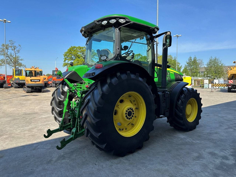 John Deere 7230R - Traktor: slika 4 John Deere 7230R - Traktor: slika 4