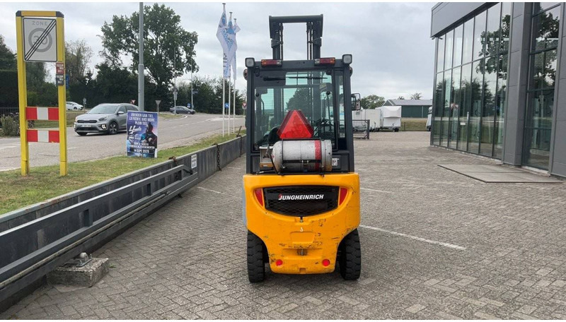 Jungheinrich TFG 430 - Gasni viljuškar: slika 4 Jungheinrich TFG 430 - Gasni viljuškar: slika 4