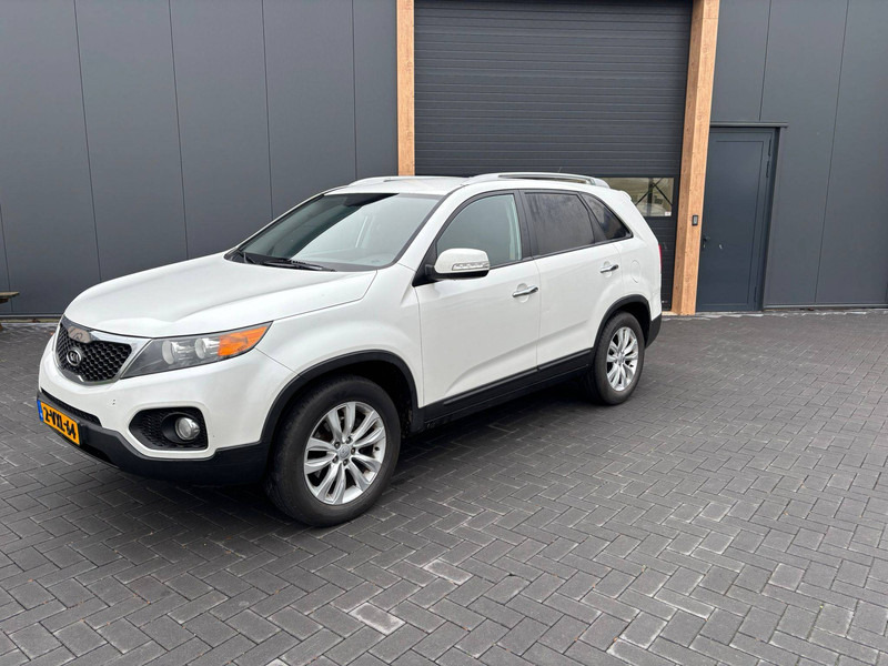Kia Sorento - SUV: slika 2 Kia Sorento - SUV: slika 2