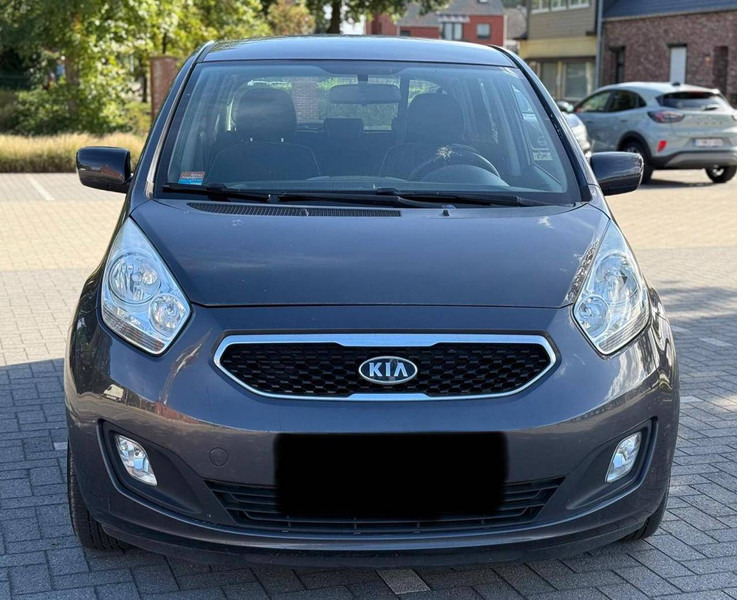 Kia Venga (I) 1.4 CVVT - Limuzina: slika 5 Kia Venga (I) 1.4 CVVT - Limuzina: slika 5