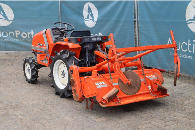 Kubota A-15 - Traktor: slika 4 Kubota A-15 - Traktor: slika 4