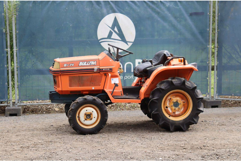 Kubota B1-14 Bulltra - Traktor: slika 1 Kubota B1-14 Bulltra - Traktor: slika 1