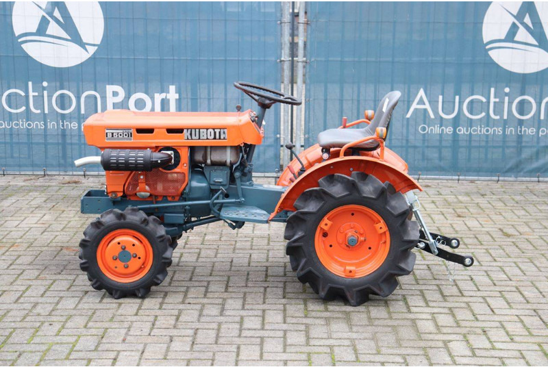 Kubota B5001 - Traktor: slika 2 Kubota B5001 - Traktor: slika 2