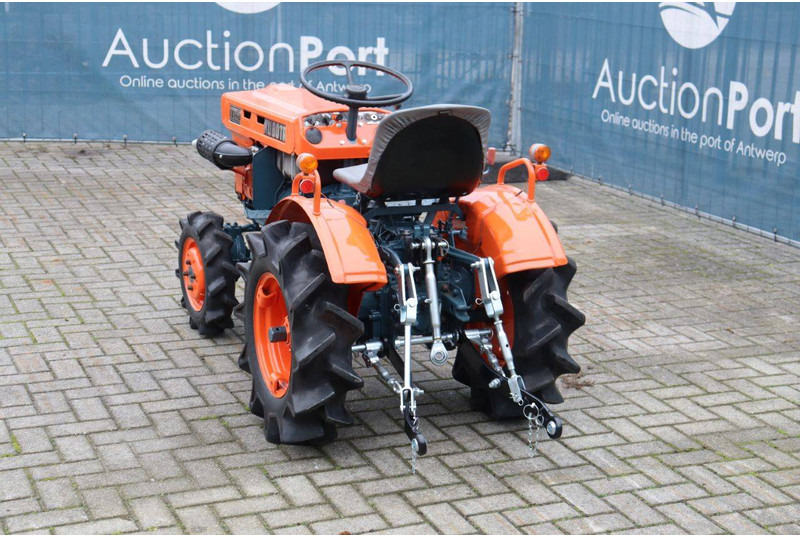 Kubota B5001 - Traktor: slika 4 Kubota B5001 - Traktor: slika 4