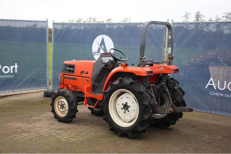 Kubota GT-3 - Traktor: slika 3 Kubota GT-3 - Traktor: slika 3