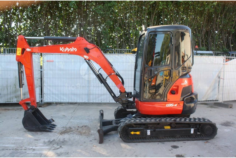Kubota U35-4 - Bager guseničar: slika 2 Kubota U35-4 - Bager guseničar: slika 2