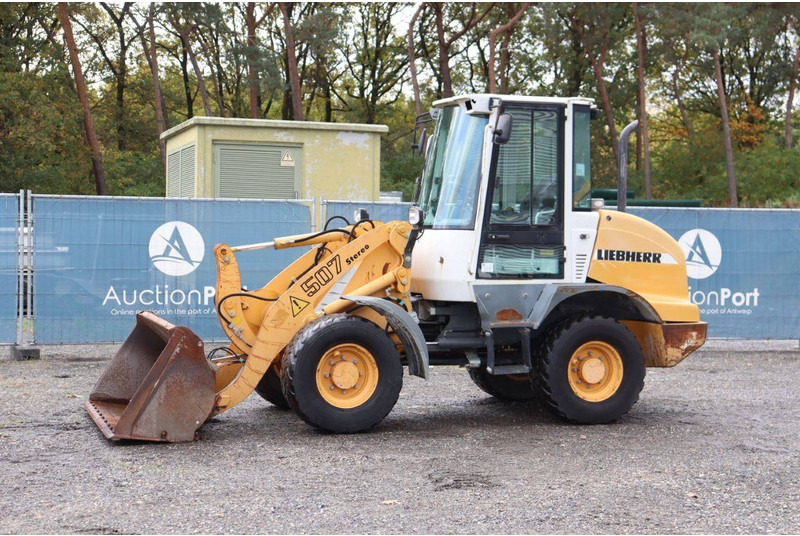 Liebherr L507 - Utovarivač točkaš: slika 1 Liebherr L507 - Utovarivač točkaš: slika 1