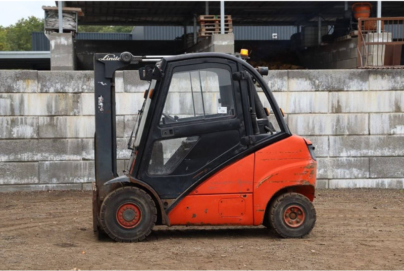 Linde H30D - Dizel viljuškar: slika 1 Linde H30D - Dizel viljuškar: slika 1
