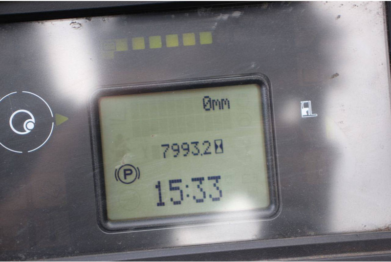 Regalni viljuškar Linde R14-01: slika 20 Regalni viljuškar Linde R14-01: slika 20