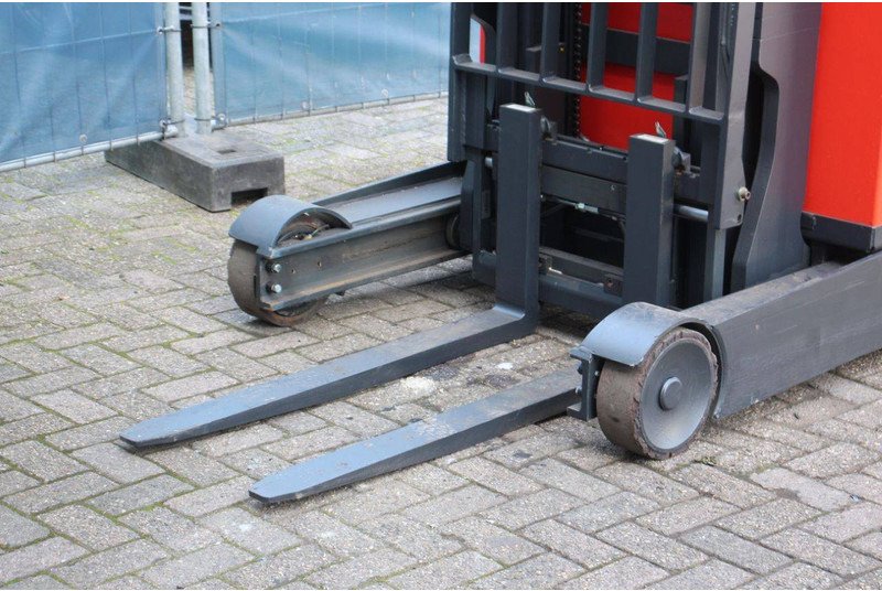 Električni viljuškar Linde R14B-01: slika 9