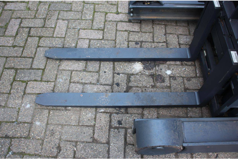 Električni viljuškar Linde R14B-01: slika 13