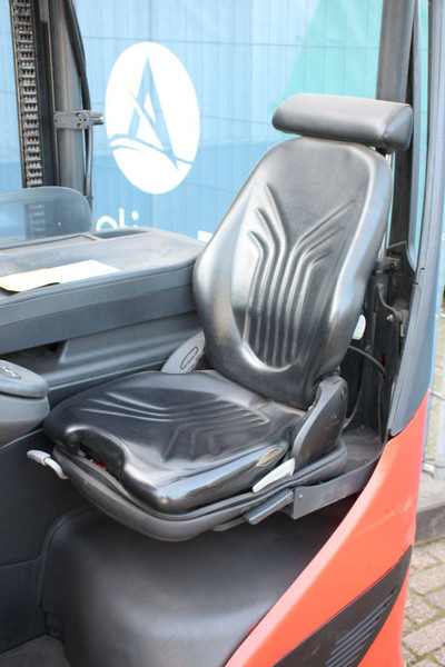 Električni viljuškar Linde R14B-01: slika 17